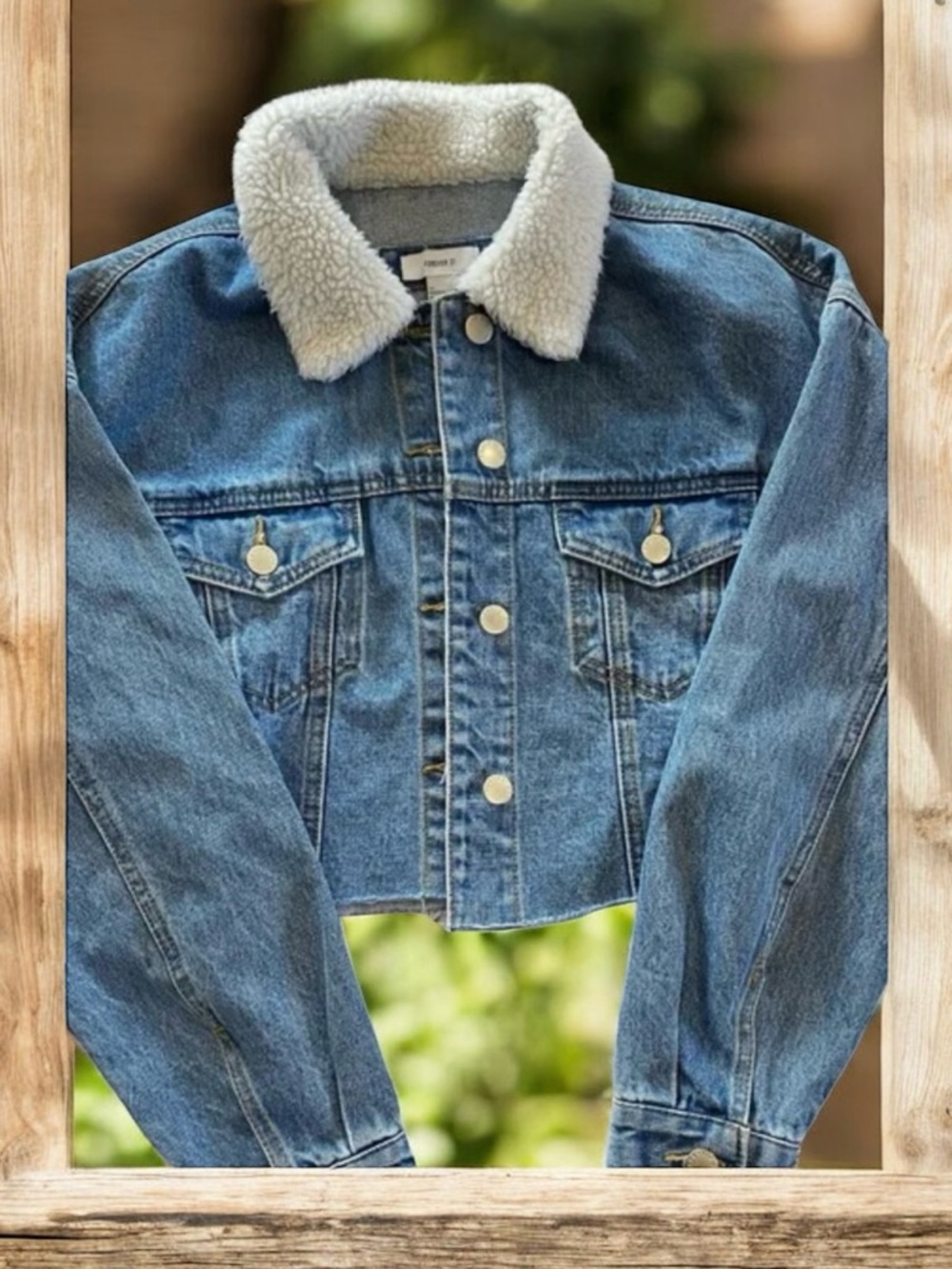 Forever 21 large cropped Sherpa Collar Denim Jacket - Light Blue